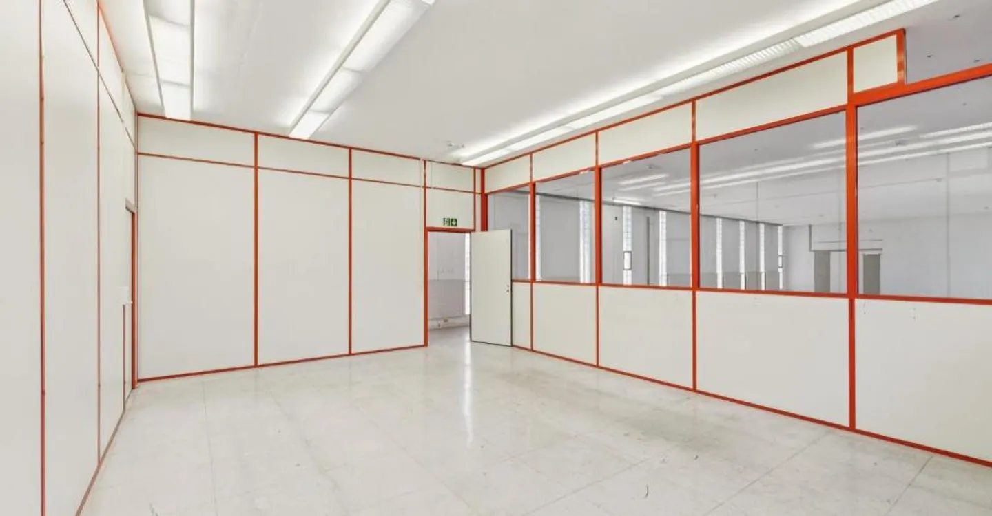 266 m² for your ideas, your team, and your growth in Laufen - Photo 6 of 9
