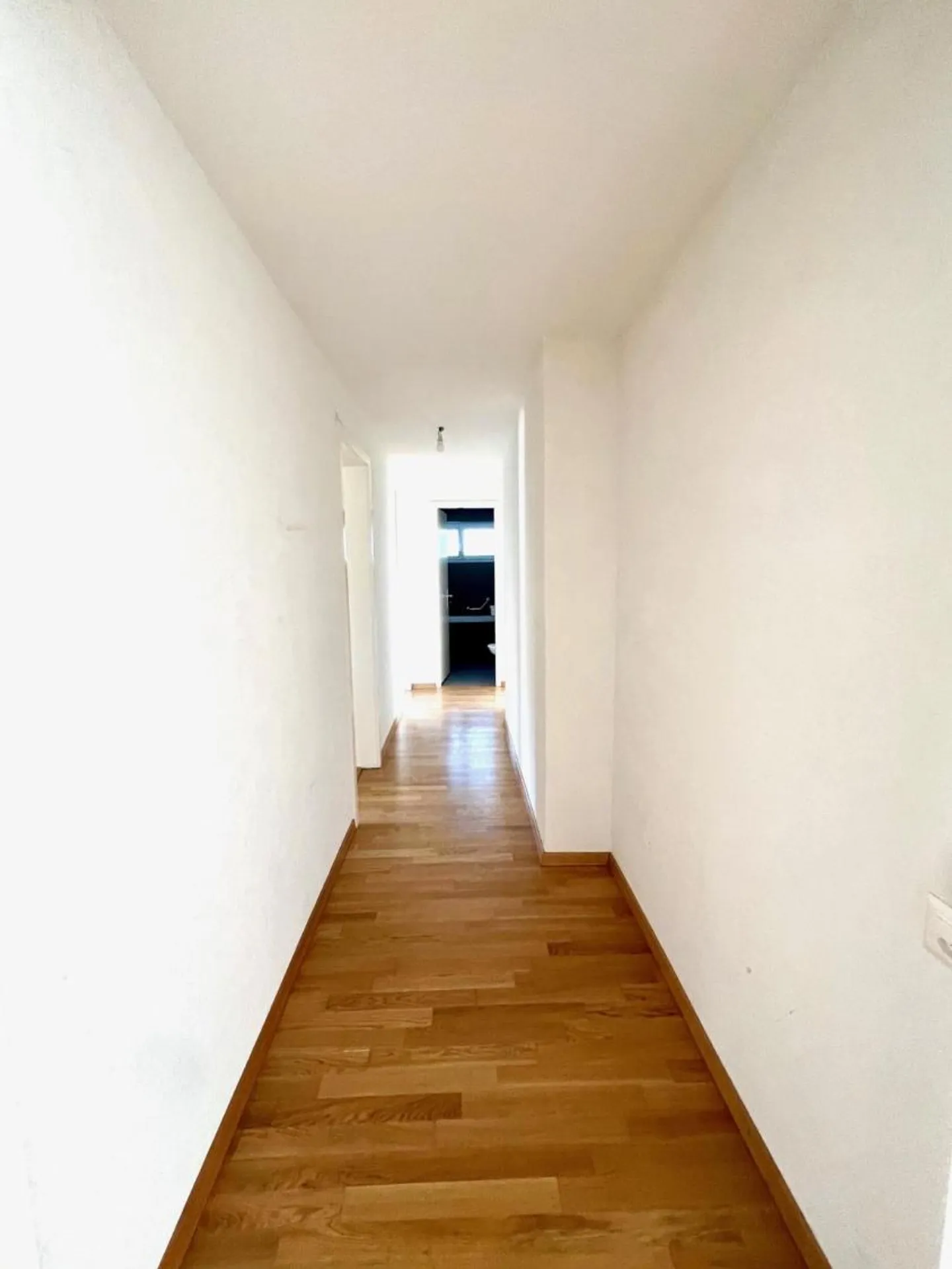 4-room apartment - Photo 8 of 8