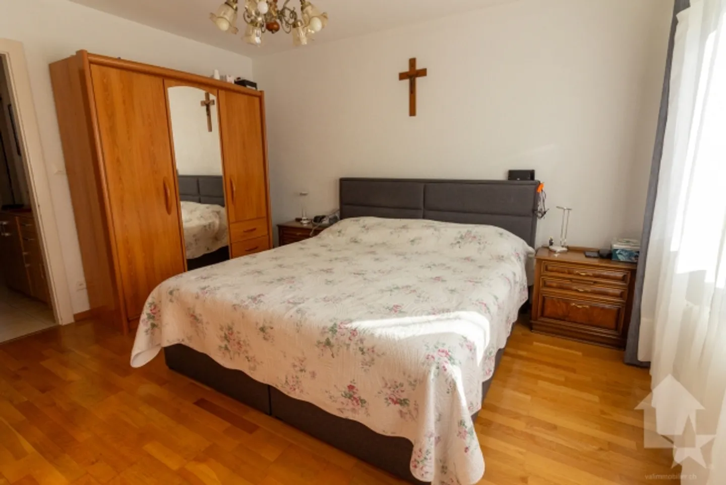 Nice 3.5-room apartment with 2 parking spaces - Photo 8 of 16