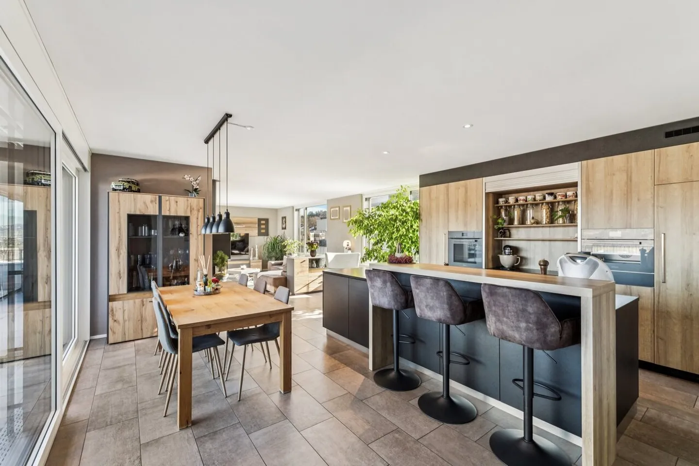 Exklusive Attika-Maisonette - Foto 4 von 10