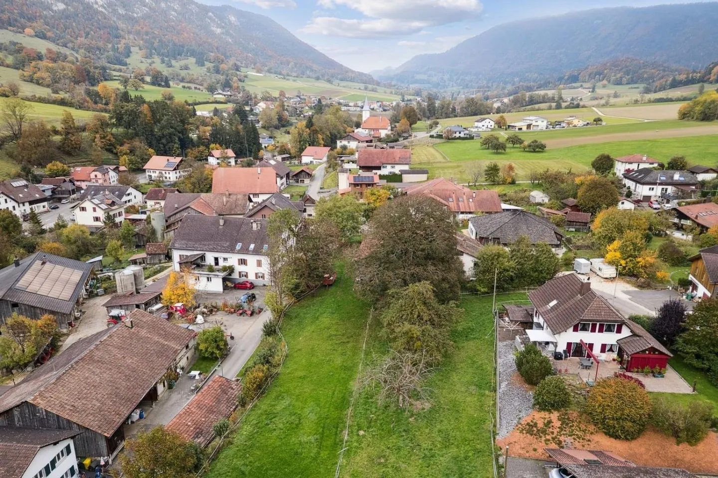 An exceptional plot in the heart of Grandval - Chemin La Gaillarde 7 - Photo 1 of 5