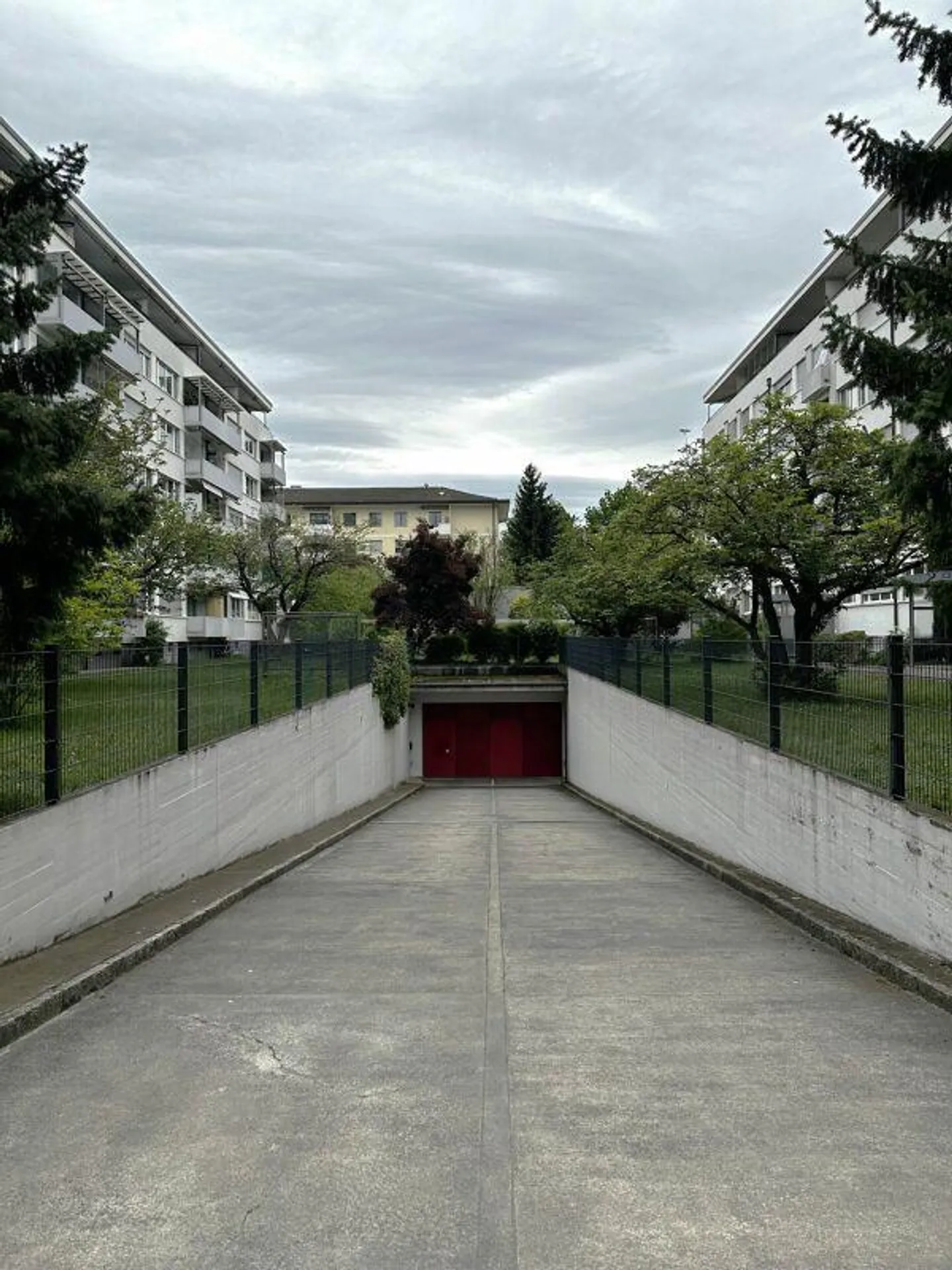 Motorcycle parking space near Bachgraben garden pool - Photo 1 of 1