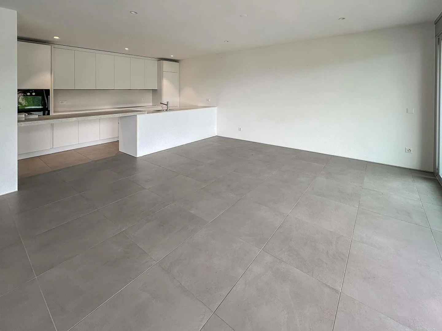 Wunderschöne 3,5 Zimmer in Morbio Inferiore in einer exklusiven Residenz - Foto 2 von 9