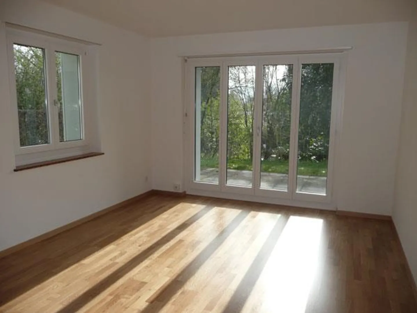 Appartamento attraente con area giardino - Limitato fino al 31.03.2028! - Foto 2 di 4