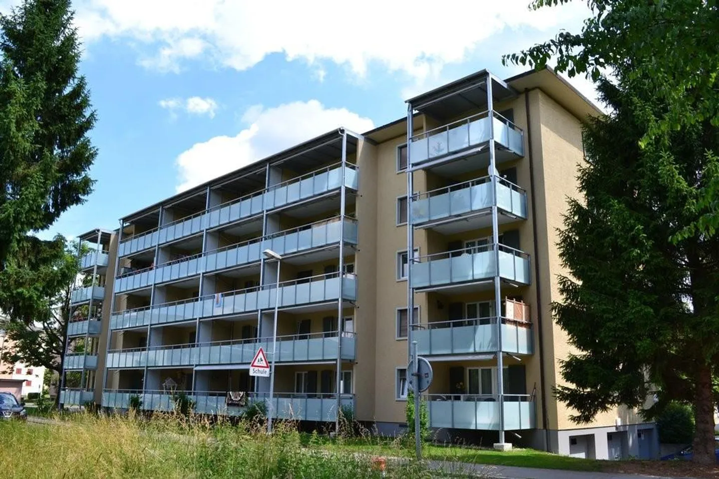 Appartement central avec grand balcon et vue - Photo 1 sur 9