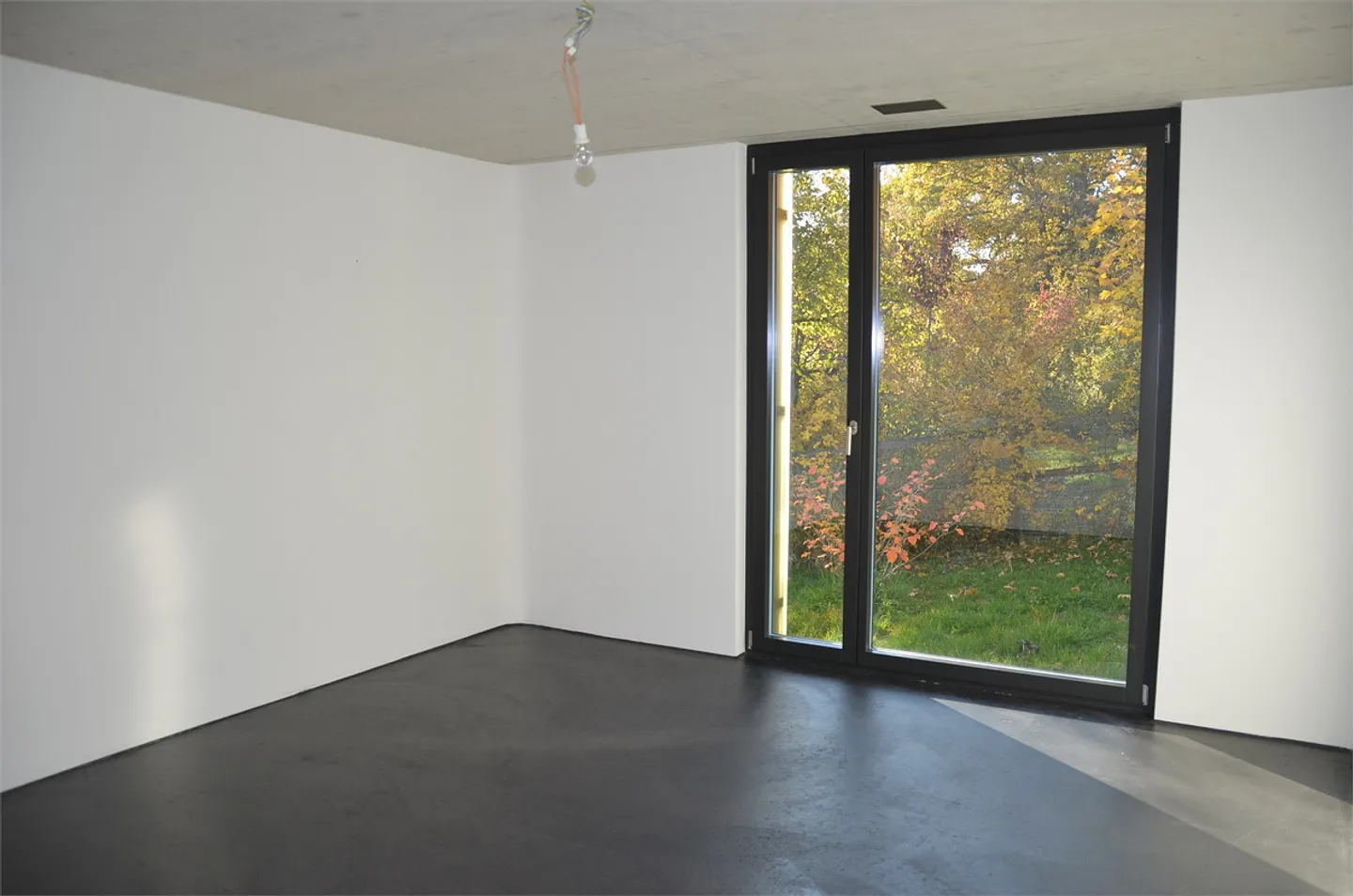 Minergie und top modern: Einfamilienhaus an sonniger Aussichtslage - Foto 12 von 14