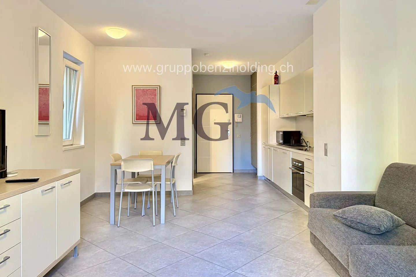 Apartment with garden a few steps from Lake Lugano - Photo 3 of 17