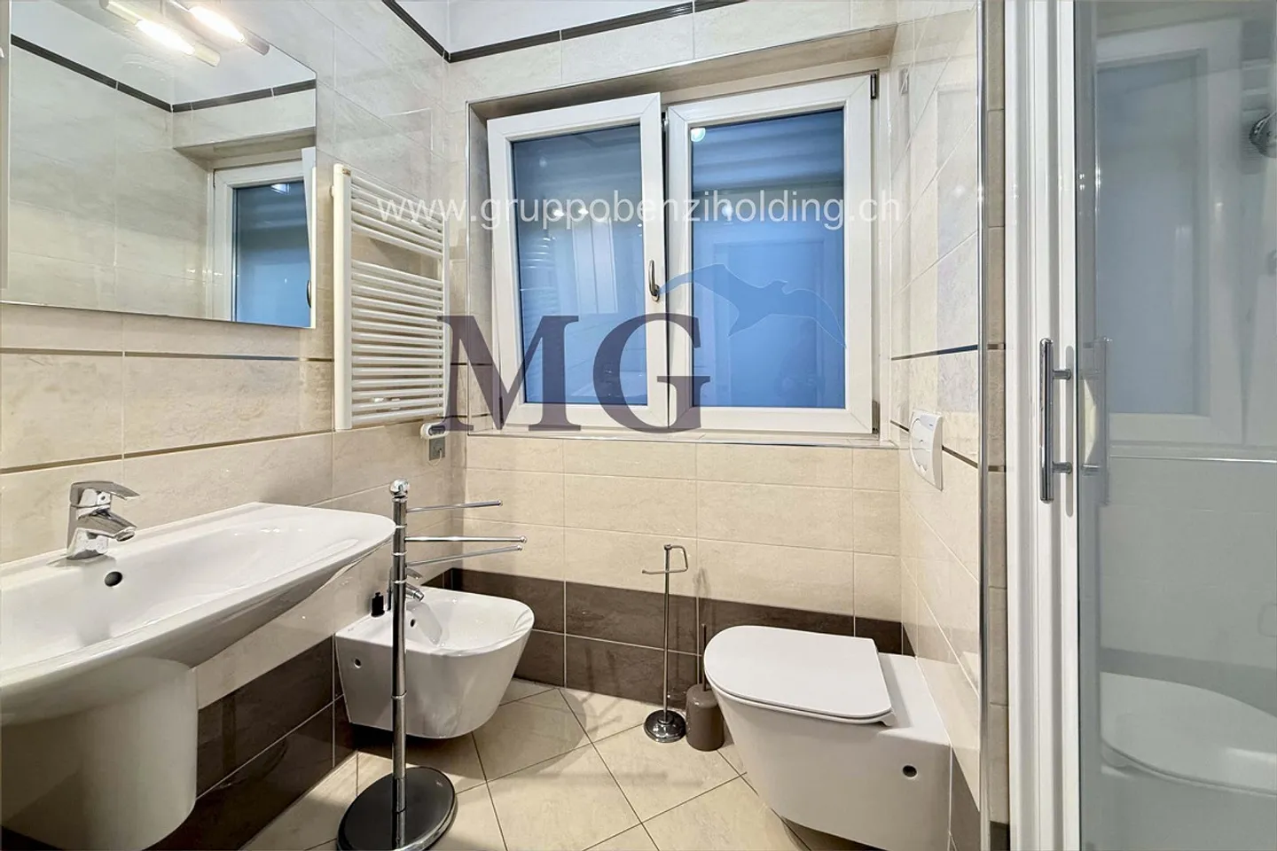 Apartment with garden a few steps from Lake Lugano - Photo 16 of 17