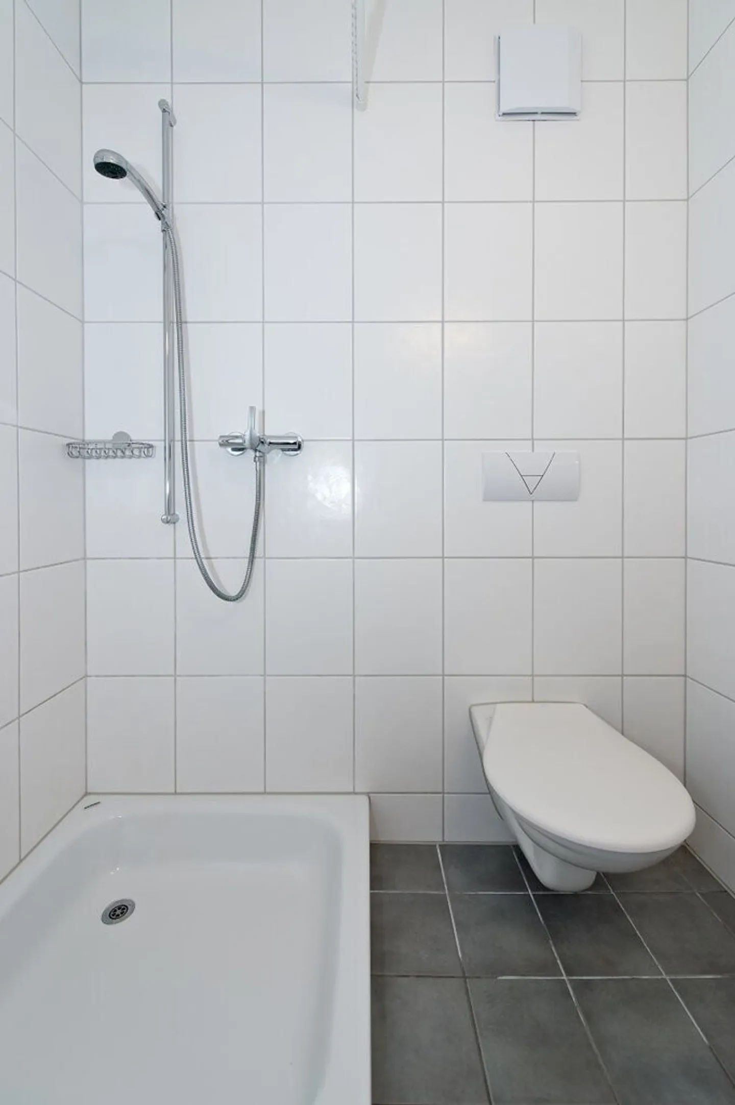 Appartement moderne de 4,5 pièces dans le développement Bäregg - Photo 8 sur 8