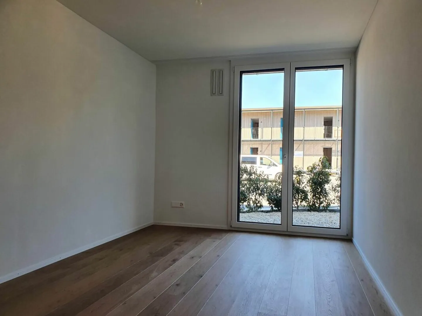 Appartamento moderno e di alta qualità con 3,5 stanze al piano terra in affitto - Foto 6 di 12