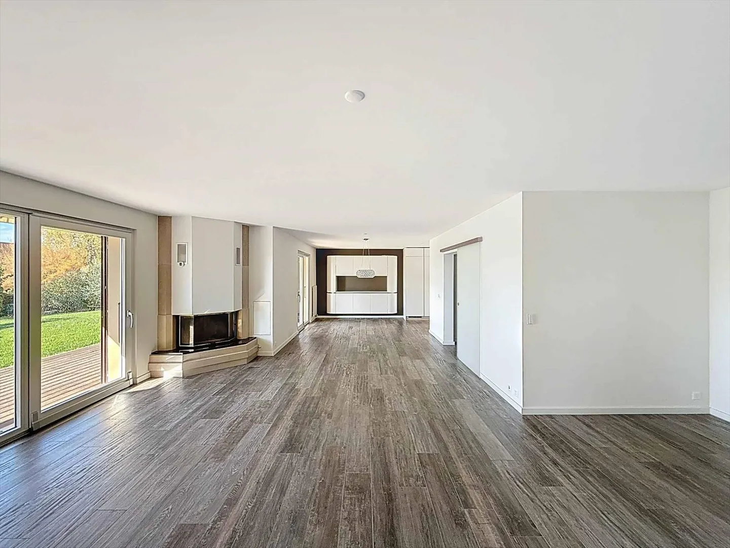 Contiguous House 5.5 Rooms - Photo 3 of 13