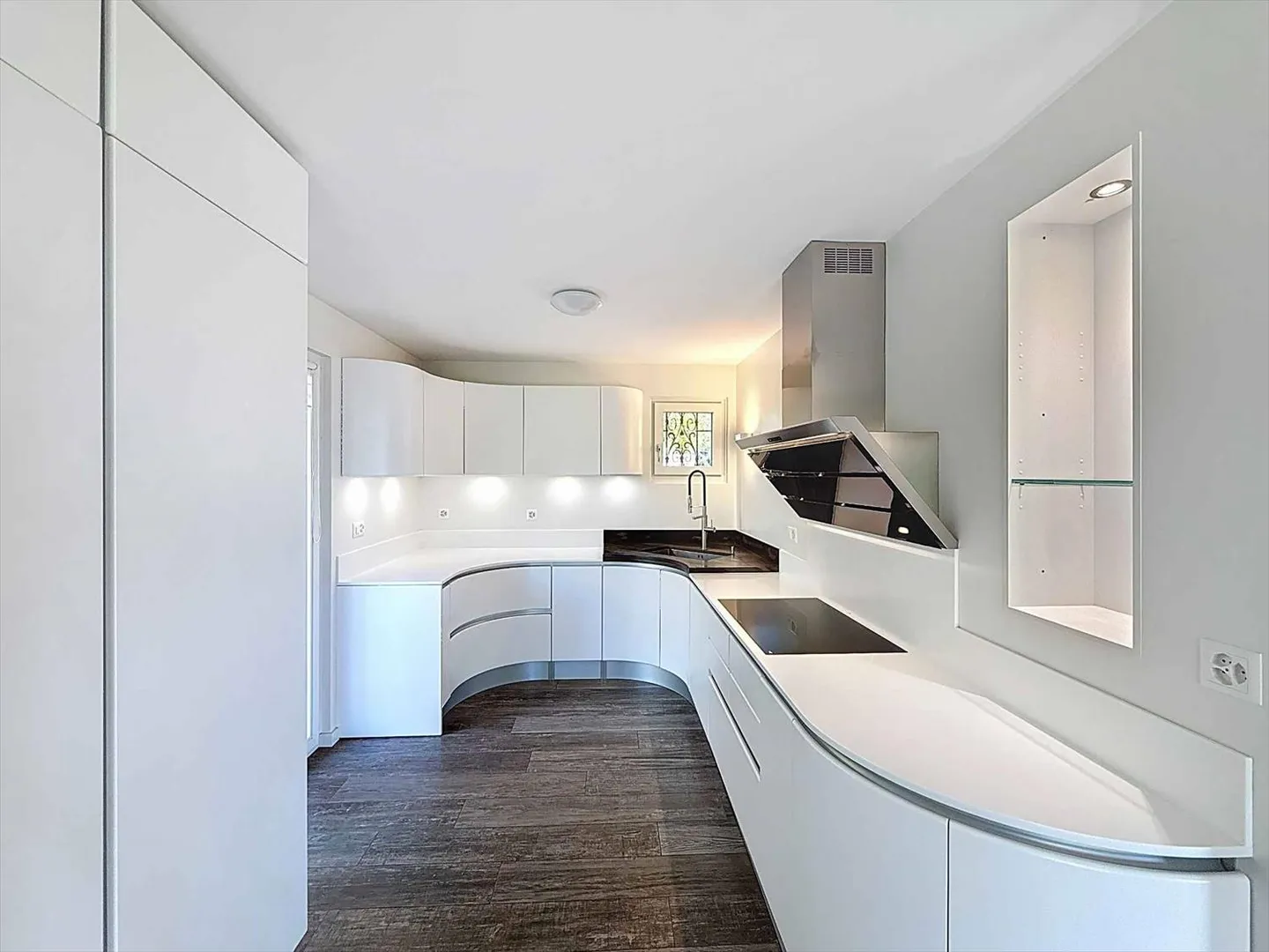 Contiguous House 5.5 Rooms - Photo 6 of 13