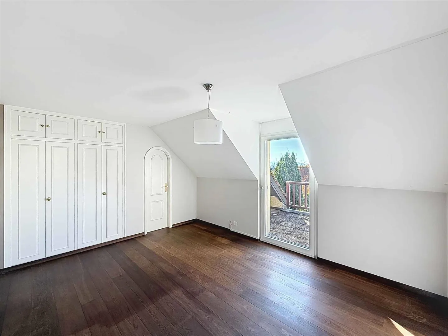 Contiguous House 5.5 Rooms - Photo 8 of 13