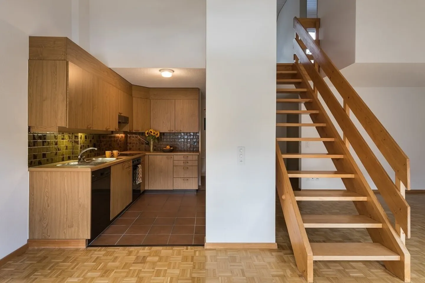 Spacious Family Apartment - Photo 2 of 6