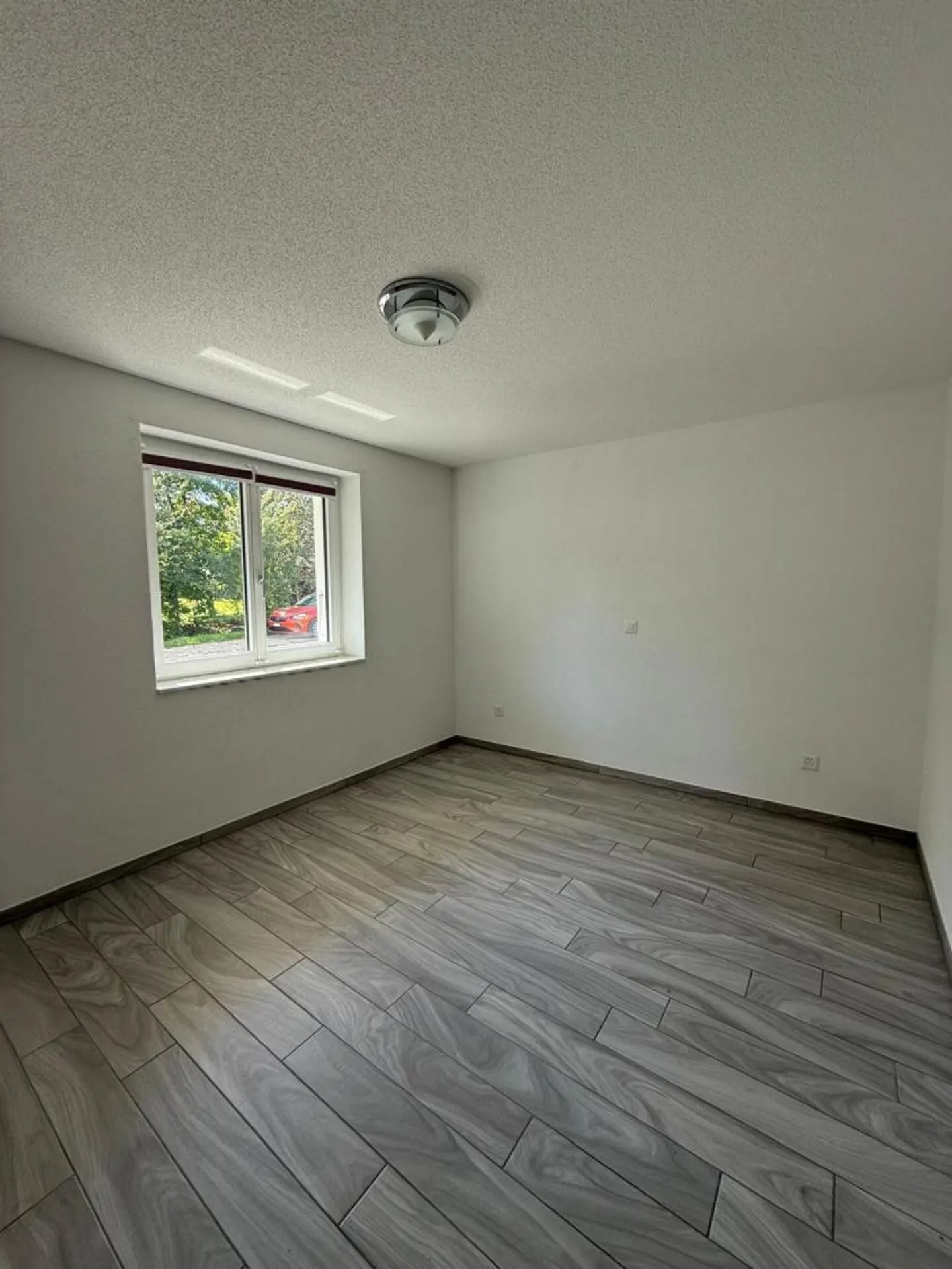 Tavannes, magnifique appartement de 3,5 pièces au rez-de-chaussée avec terrasse - Photo 6 sur 11