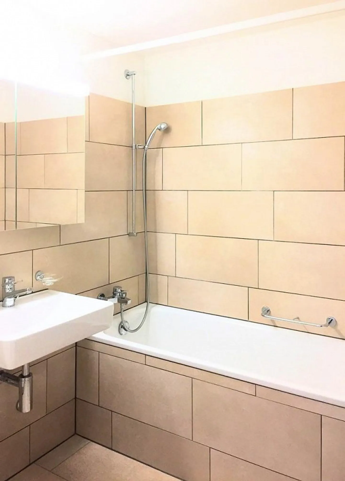 Vivere in una posizione tranquilla con vista sul verde - Foto 5 di 5