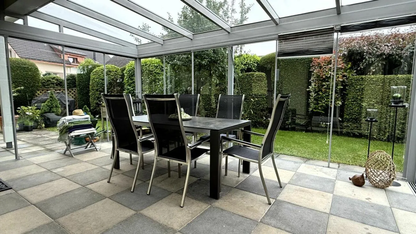 Gepflegtes, freistehendes Einfamilienhaus in ruhigem Quartier - Foto 7 von 27