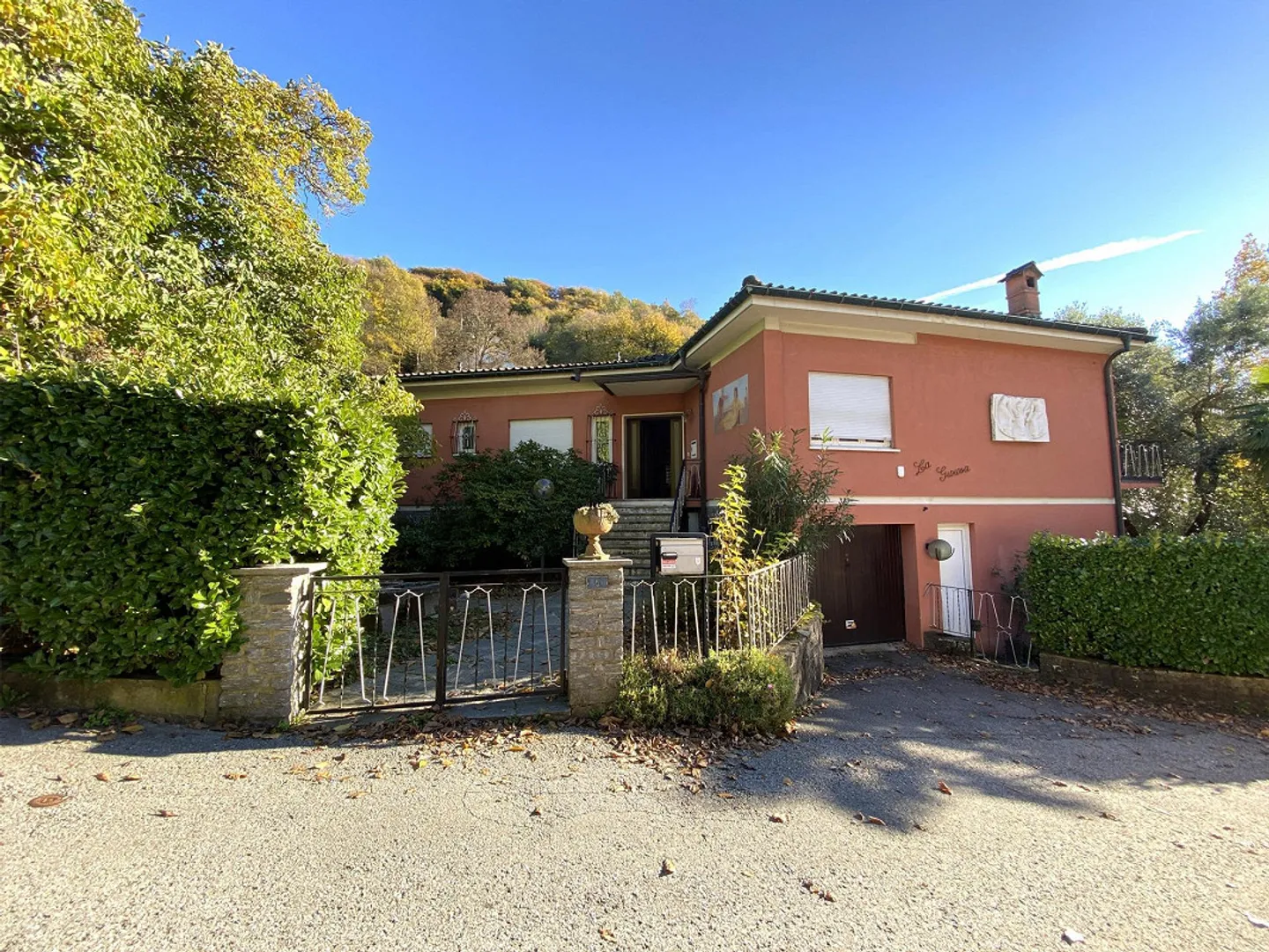 Villa con Charme in Posizione Esclusiva, Perfetta anche come Investimento Immobiliare - Foto 1 di 13