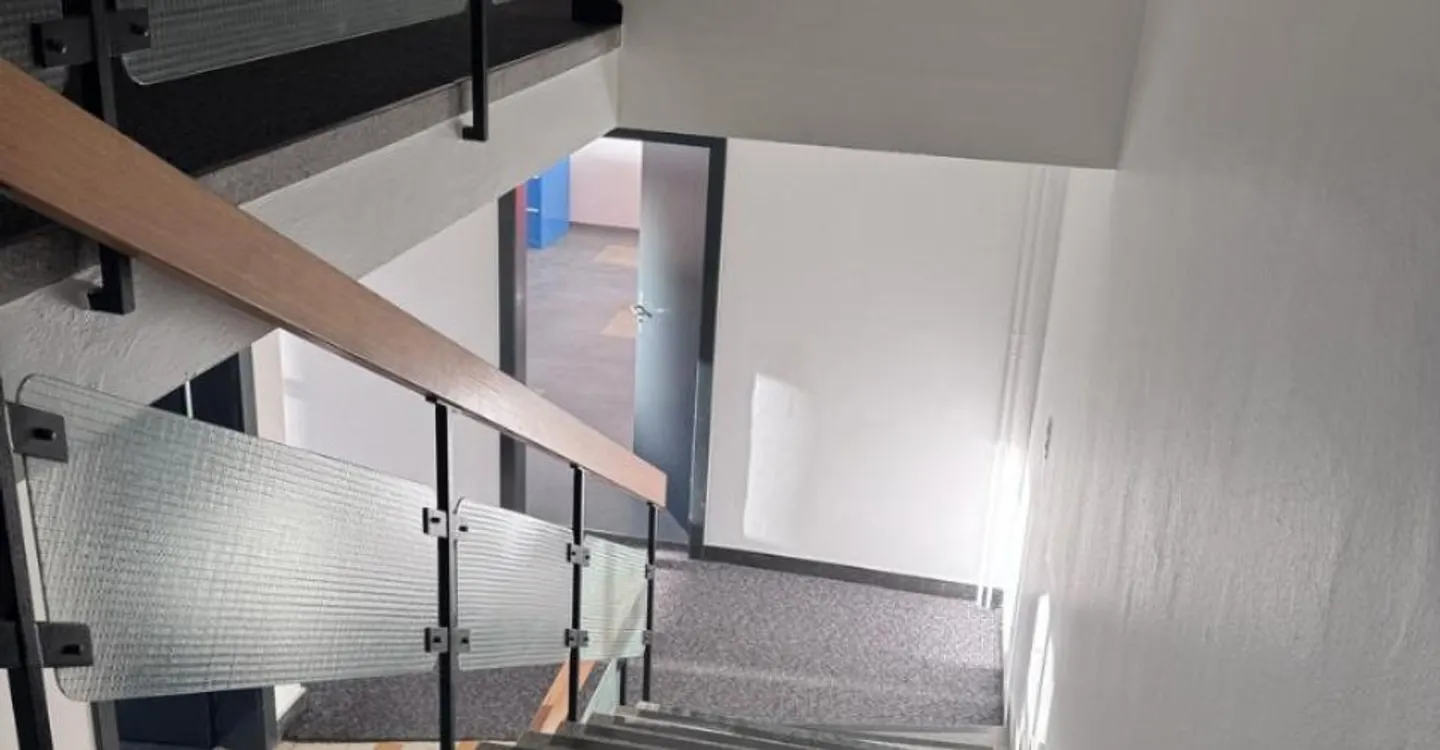 Bureaux et Dépôts Spacieux - Photo 6 sur 10