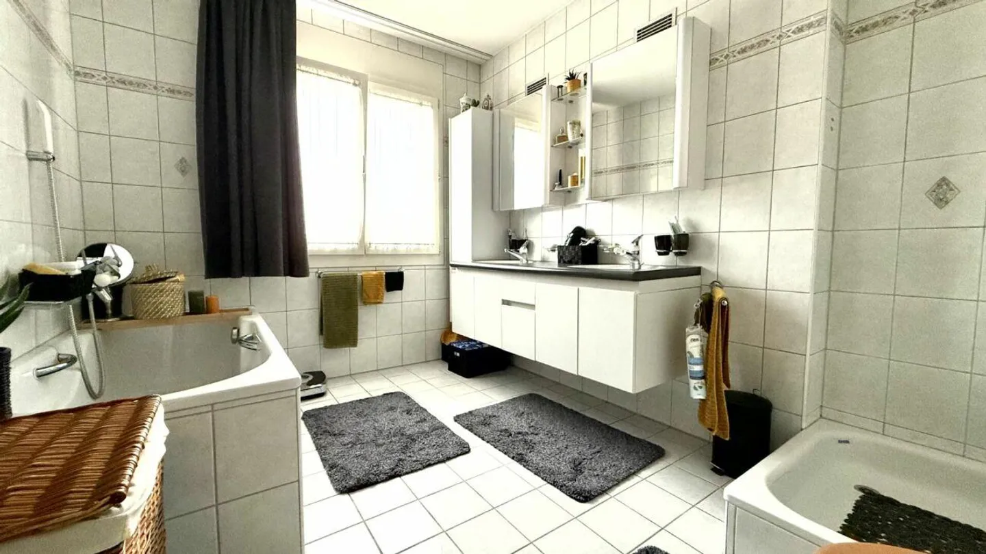 Gepflegtes, freistehendes Einfamilienhaus in ruhigem Quartier - Foto 19 von 27