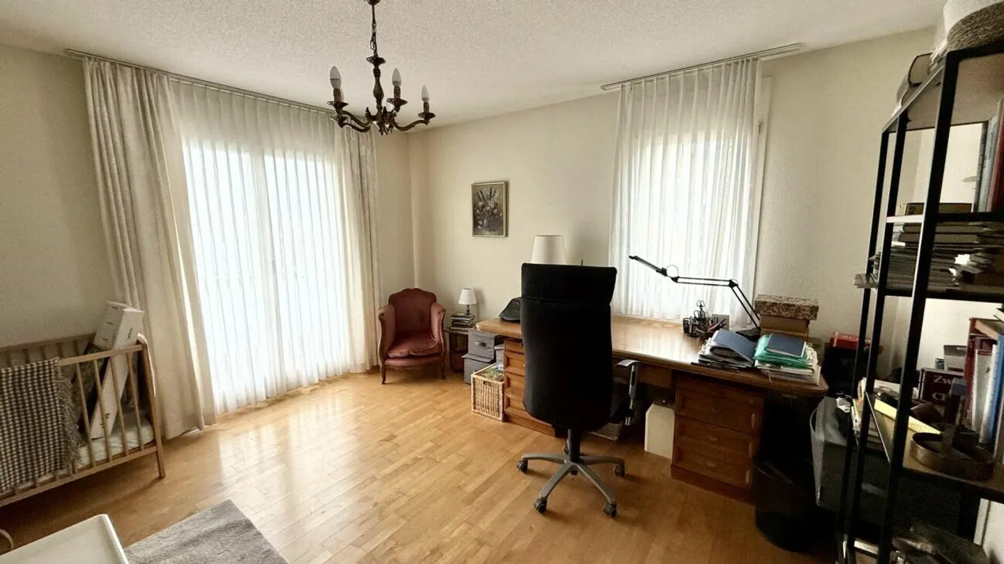 Gepflegtes, freistehendes Einfamilienhaus in ruhigem Quartier - Foto 21 von 27