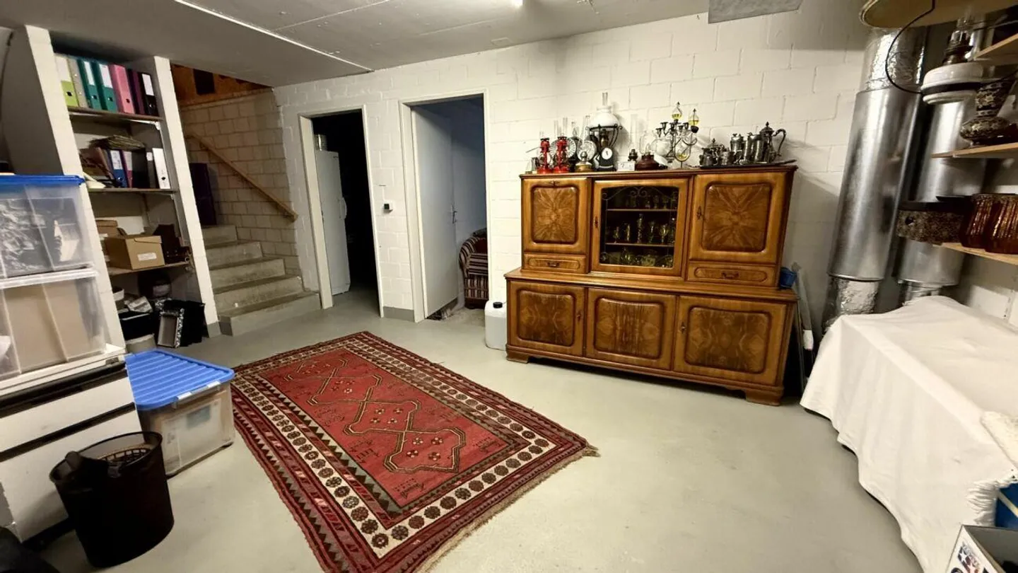 Gepflegtes, freistehendes Einfamilienhaus in ruhigem Quartier - Foto 25 von 27