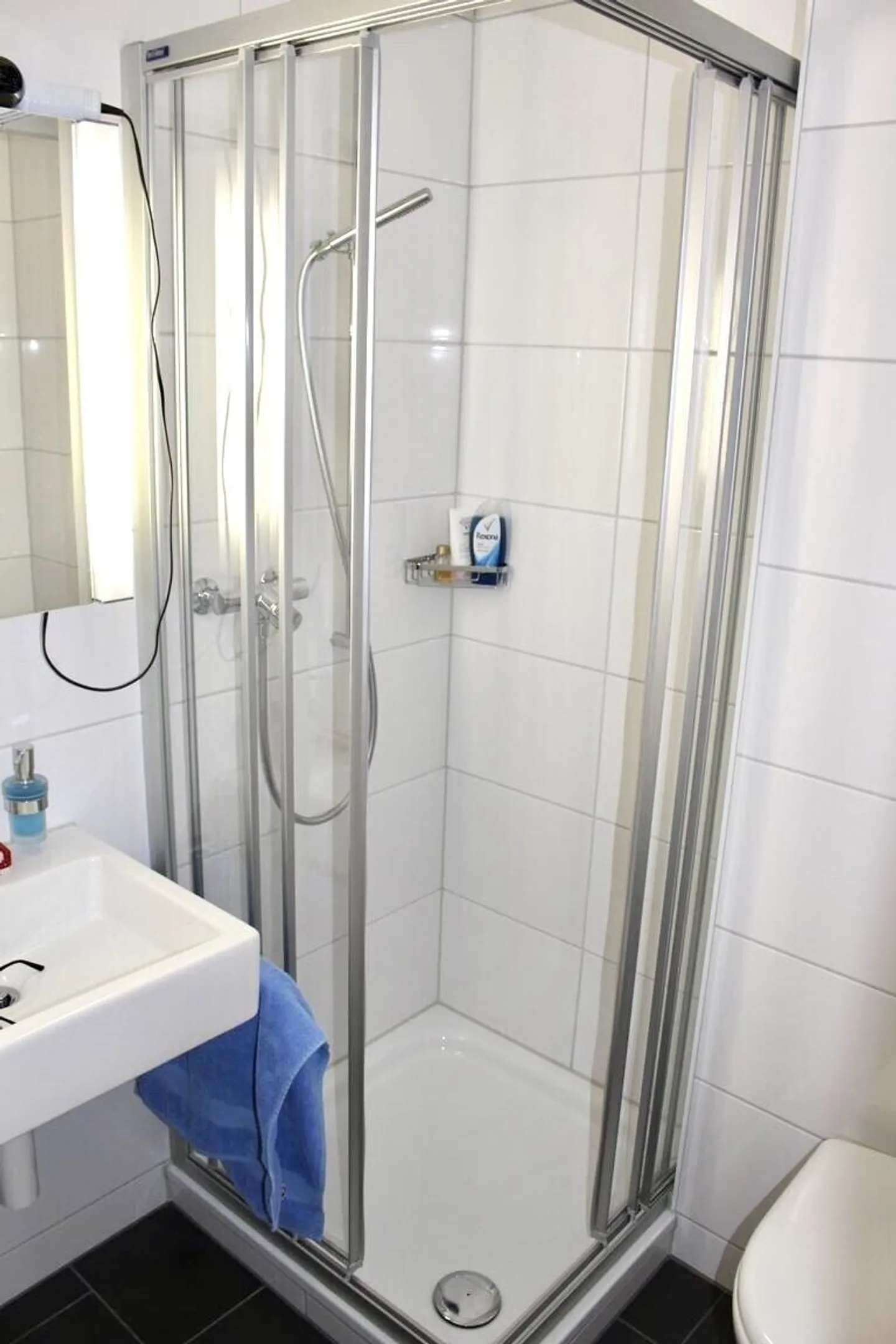 Appartement à louer - Photo 3 sur 8