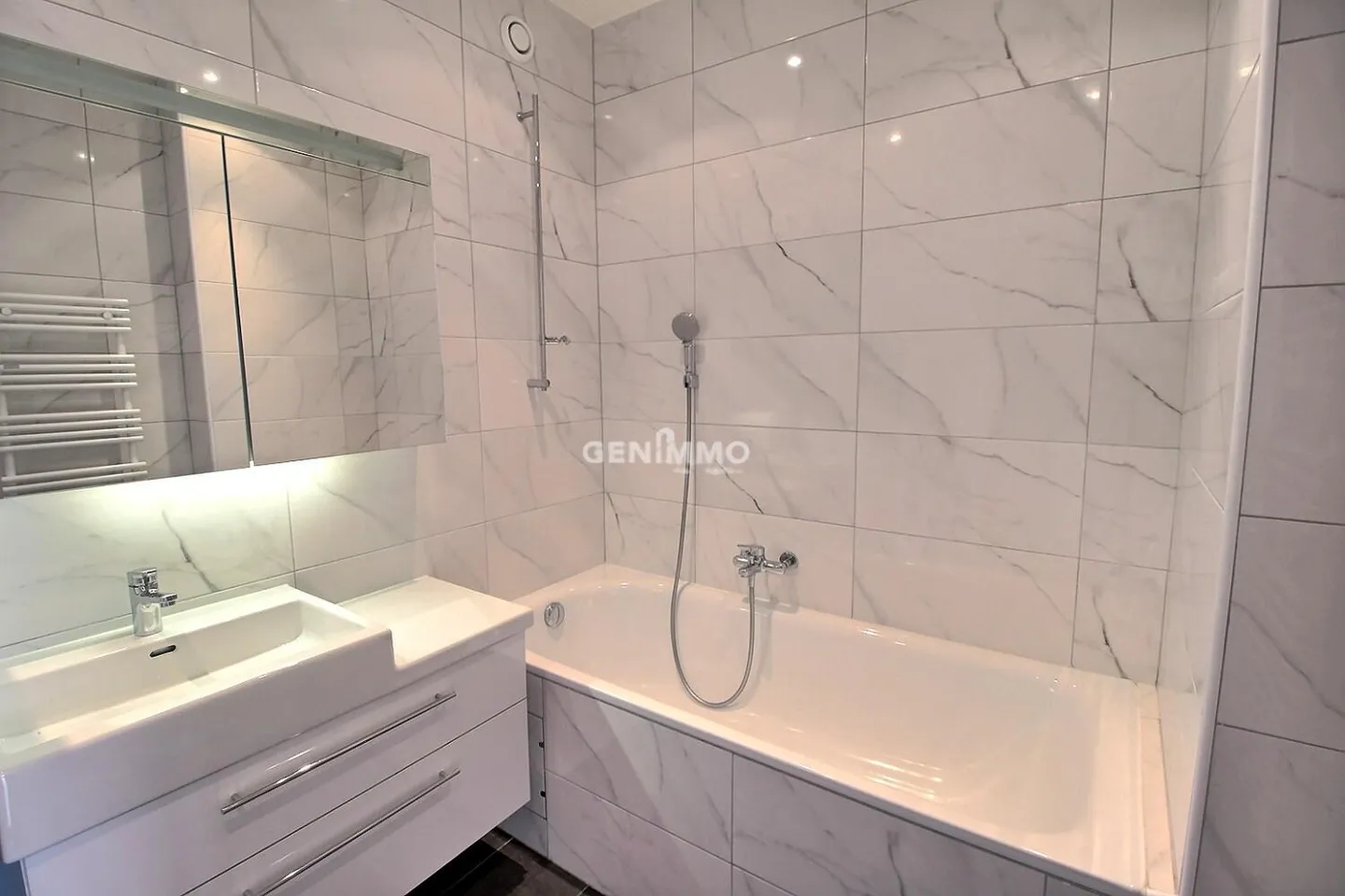 Wunderschöne Wohnung nur einen Steinwurf vom See entfernt - Foto 6 von 6