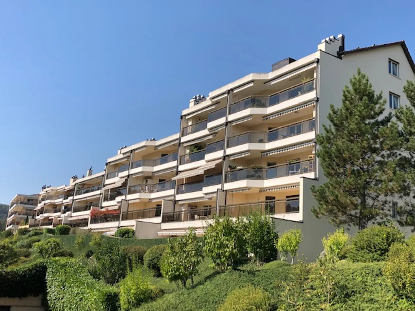 Charmant Immeuble Résidentiel - Photo 1 sur 1