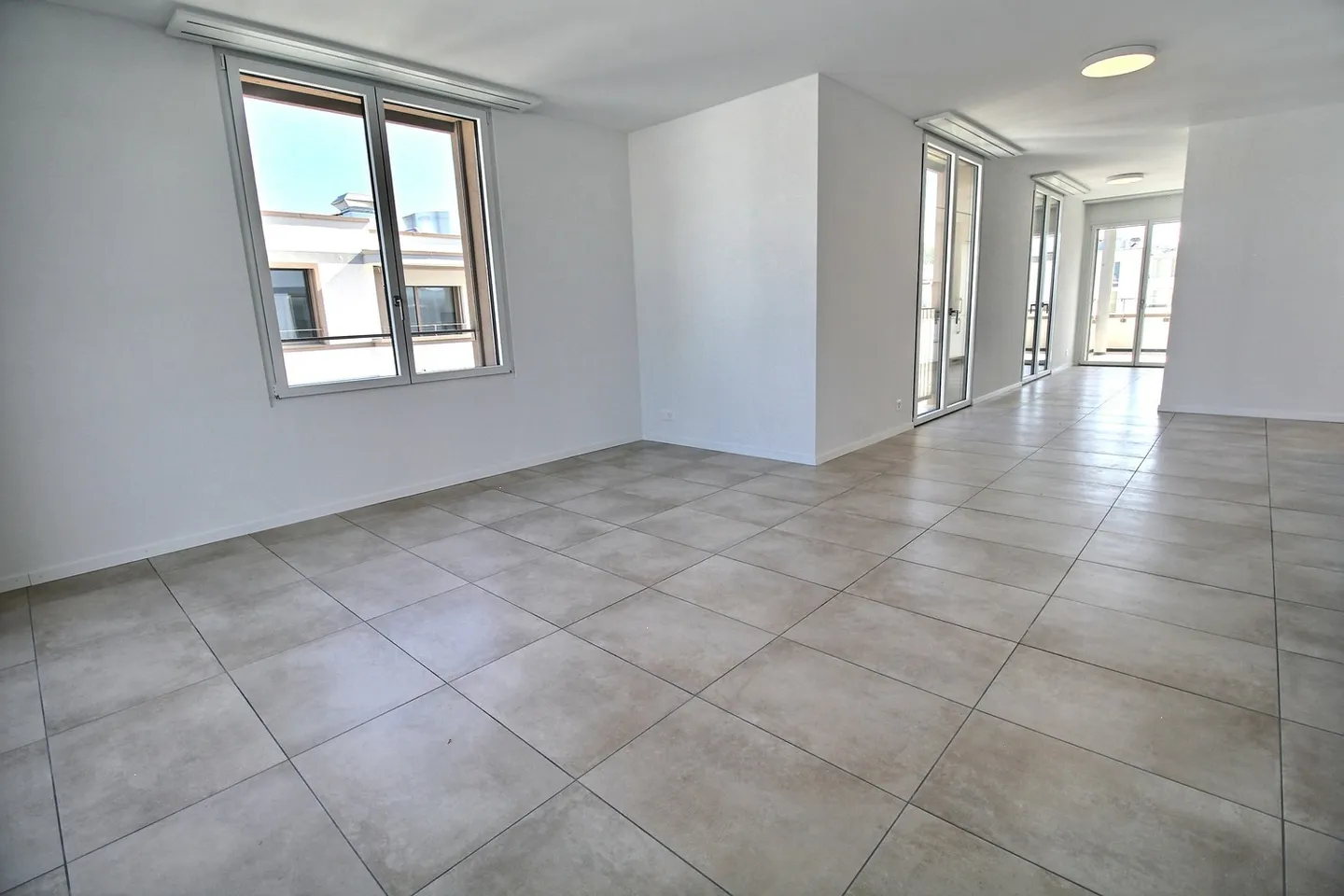 Appartement moderne dans écoquartier - Photo 2 sur 12