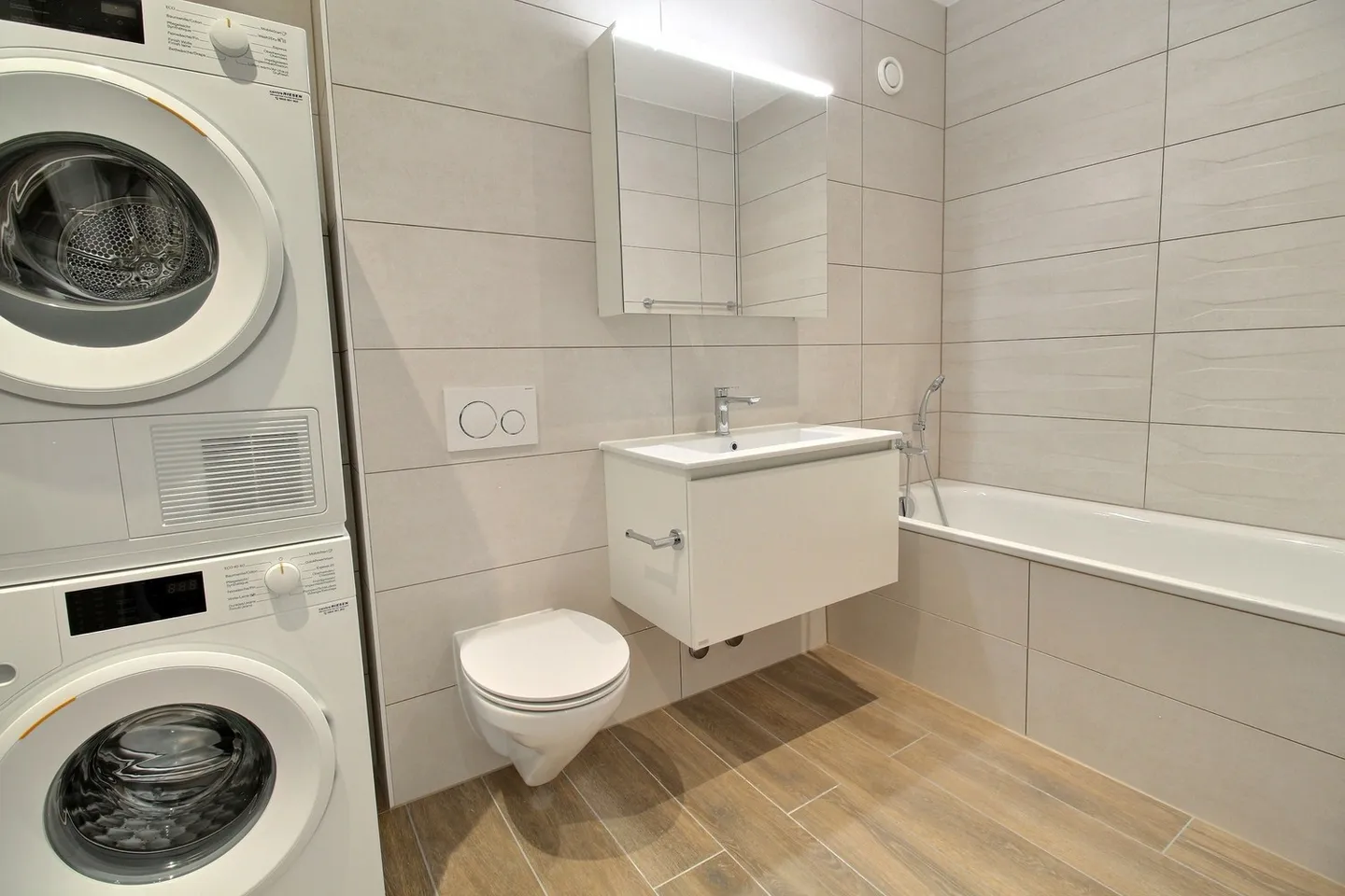 Appartement moderne dans écoquartier - Photo 4 sur 12
