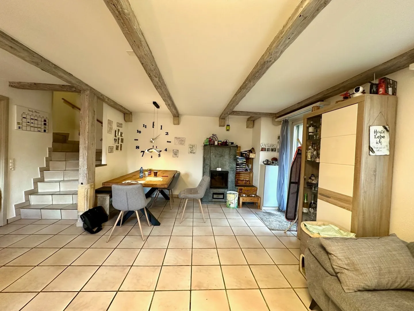 Charmantes Eck-Einfamilienhaus mit Garten und Doppelgarage - Foto 5 von 19