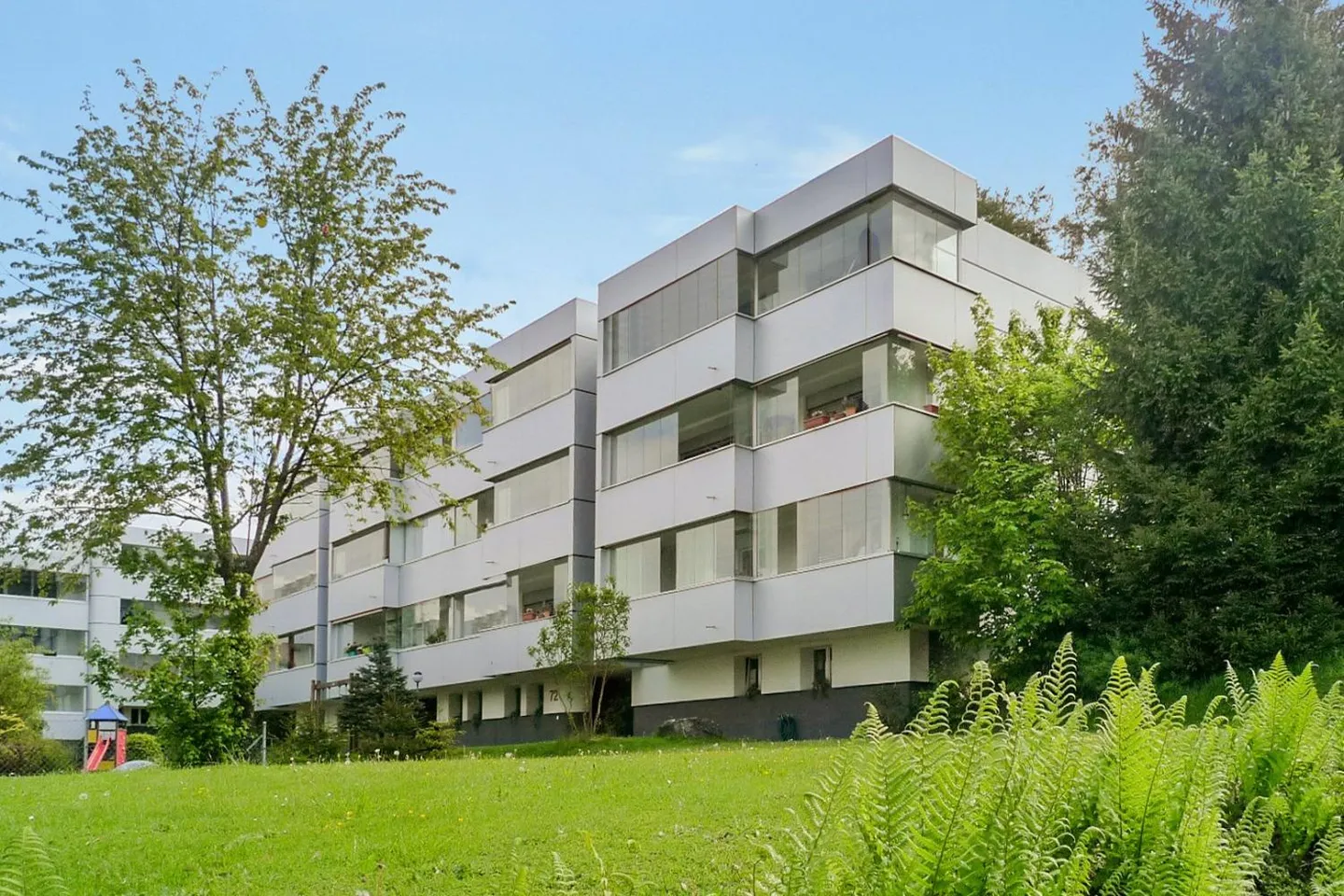 La tua nuova casa: Luminoso appartamento di 4,5 stanze a Ittigen - Foto 1 di 10