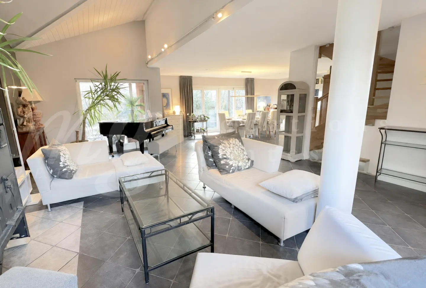 7-Zimmer-Haus - Foto 3 von 9