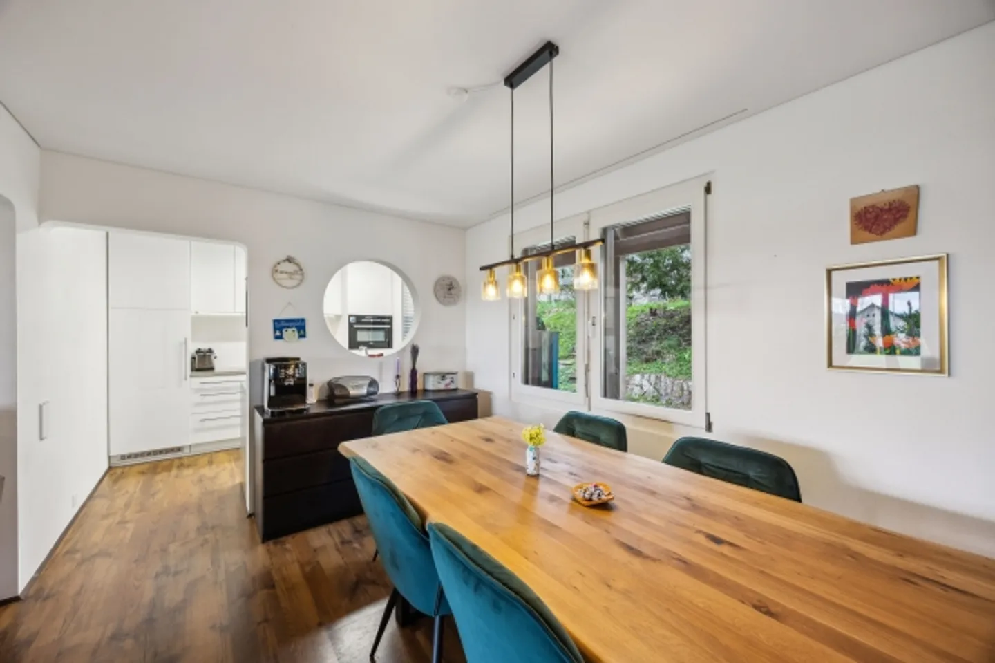 Vivere con charme - moderna casa a schiera di 6,5 stanze - Foto 3 di 13