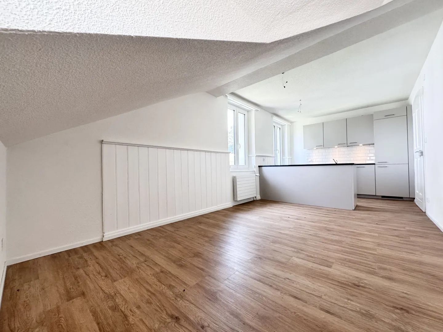 Renovated two-family house with 3.8% gross yield in a quiet location - Photo 8 of 10
