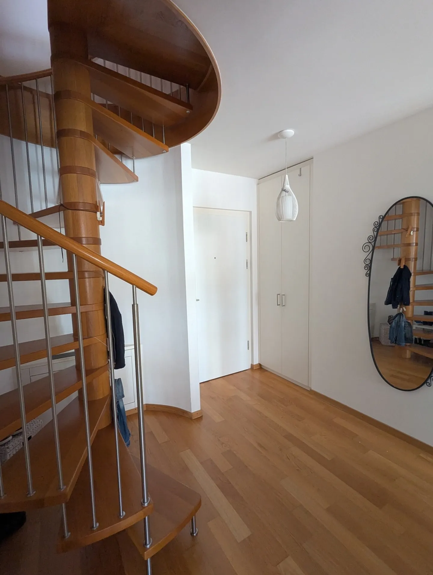 Superb 4.5-room apartment with large south-facing balcony - Photo 4 of 9