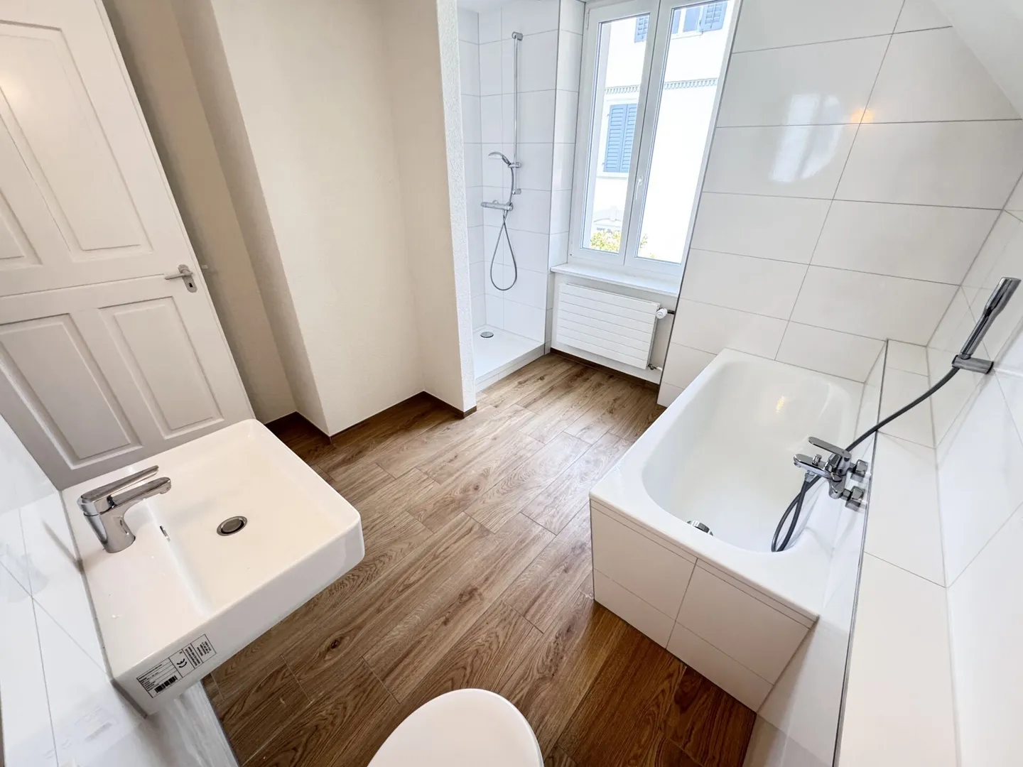 Renovated two-family house with 3.8% gross yield in a quiet location - Photo 9 of 10
