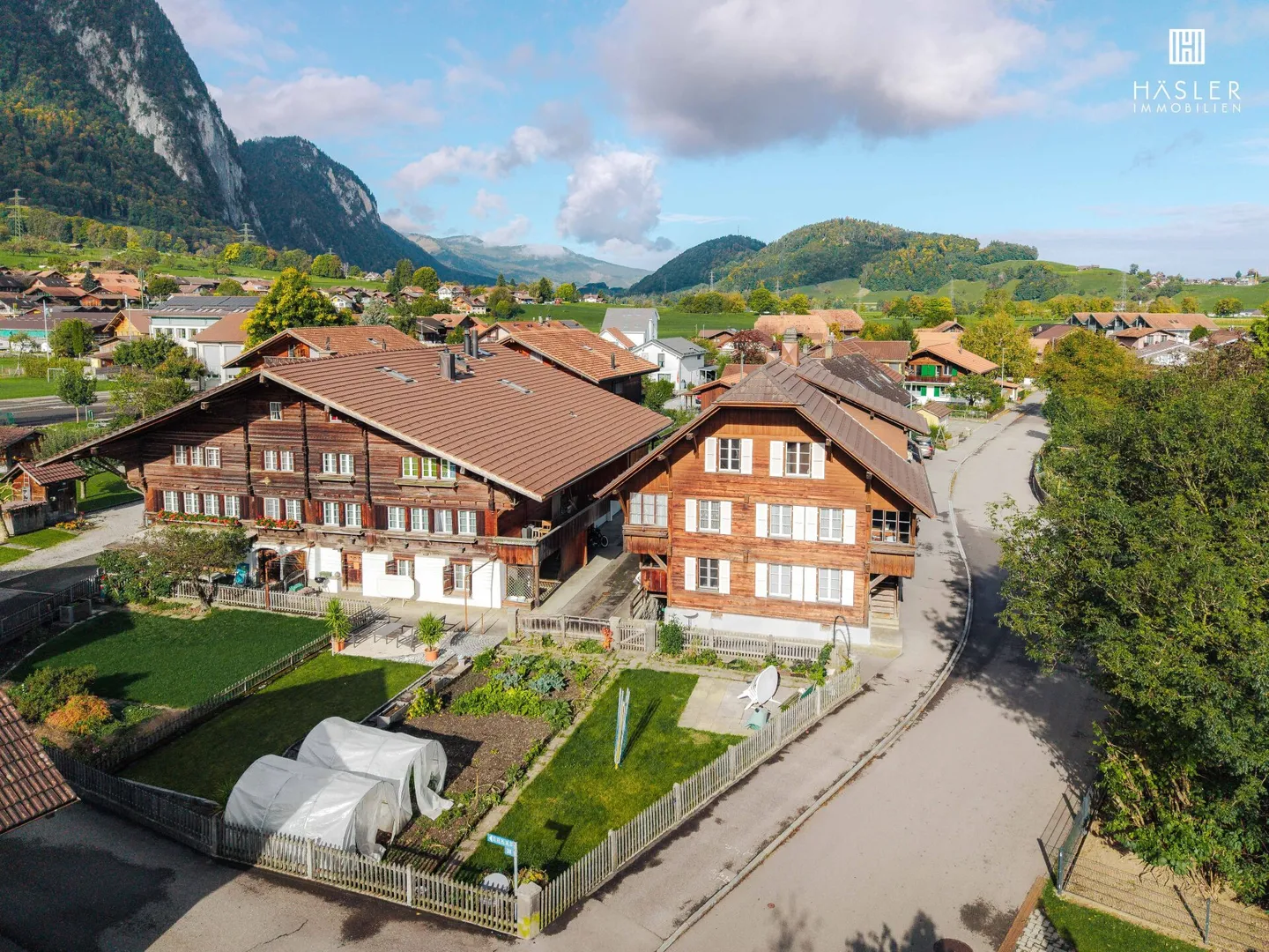 Investir avec Vision - Propriété de Rendement Près de la Ville - Photo 1 sur 13