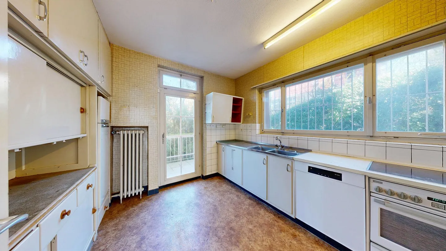 Villa de 8 pièces à rénover dans un emplacement de choix à Riehen - Photo 5 sur 15