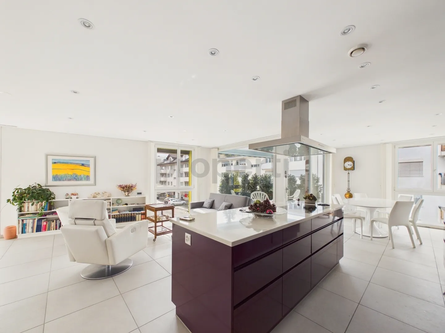 Moderno appartamento di 4 stanze con loggia nel centro di Wädenswil - Foto 6 di 13