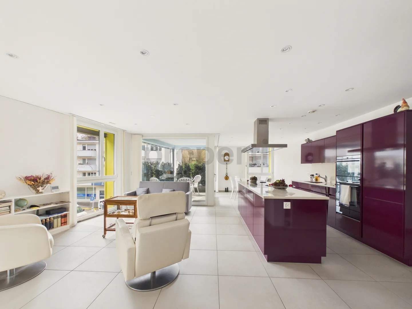 Moderno appartamento di 4 stanze con loggia nel centro di Wädenswil - Foto 9 di 13