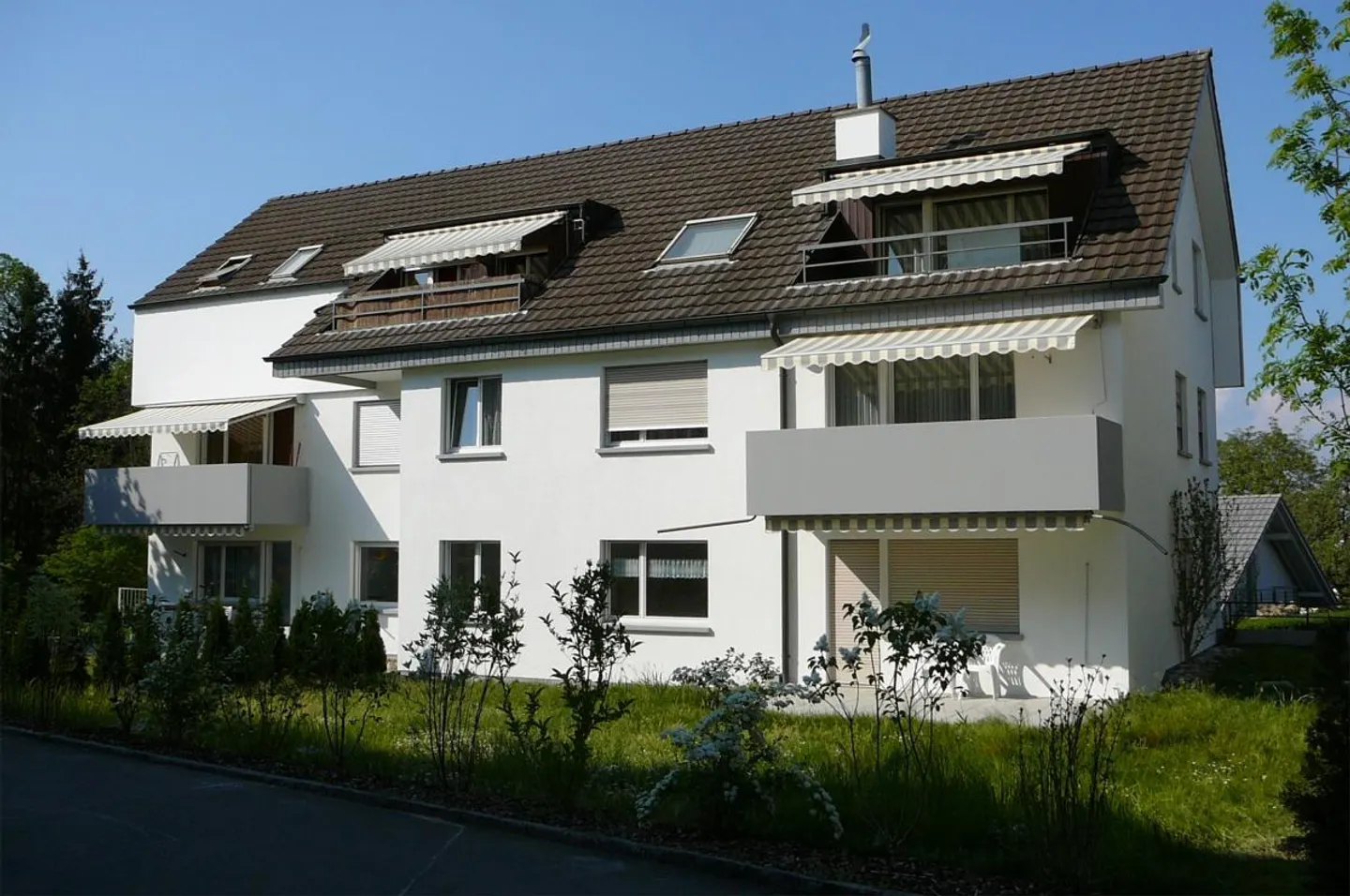 Excellent sunny garden apartment - Photo 3 of 5