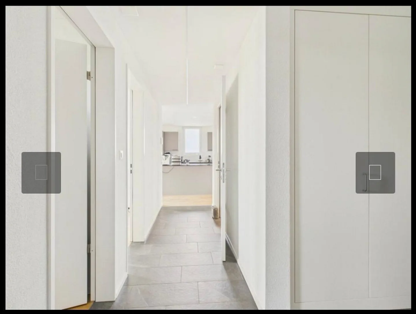 Moderne 4.5-Zimmer-Wohnung mit Balkon - Foto 5 von 12