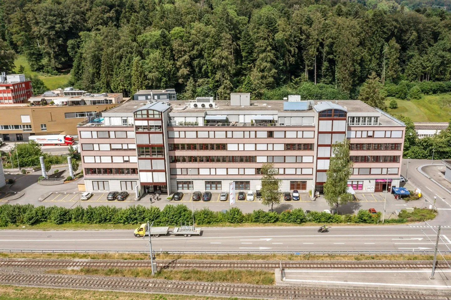 Preiswerte Bürofläche im Reppischtal - Foto 1 von 11