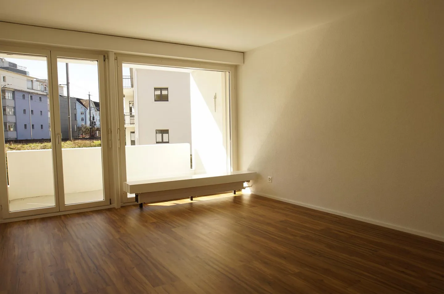 Moderno appartamento con 1 camera al confine della città di Zug - Foto 4 di 7