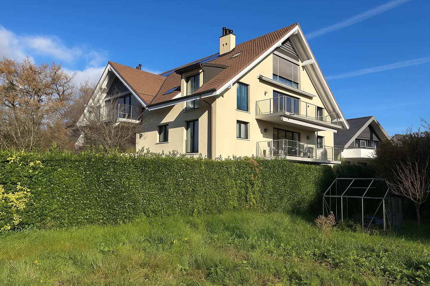 Top floor 4 rooms - Photo 2 of 6