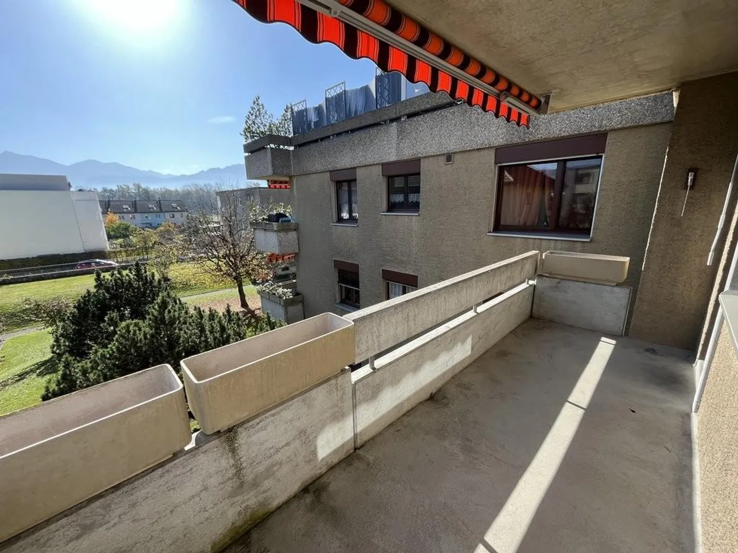 gemütliche Wohnung mit Blick auf die Berge - Foto 1 von 12