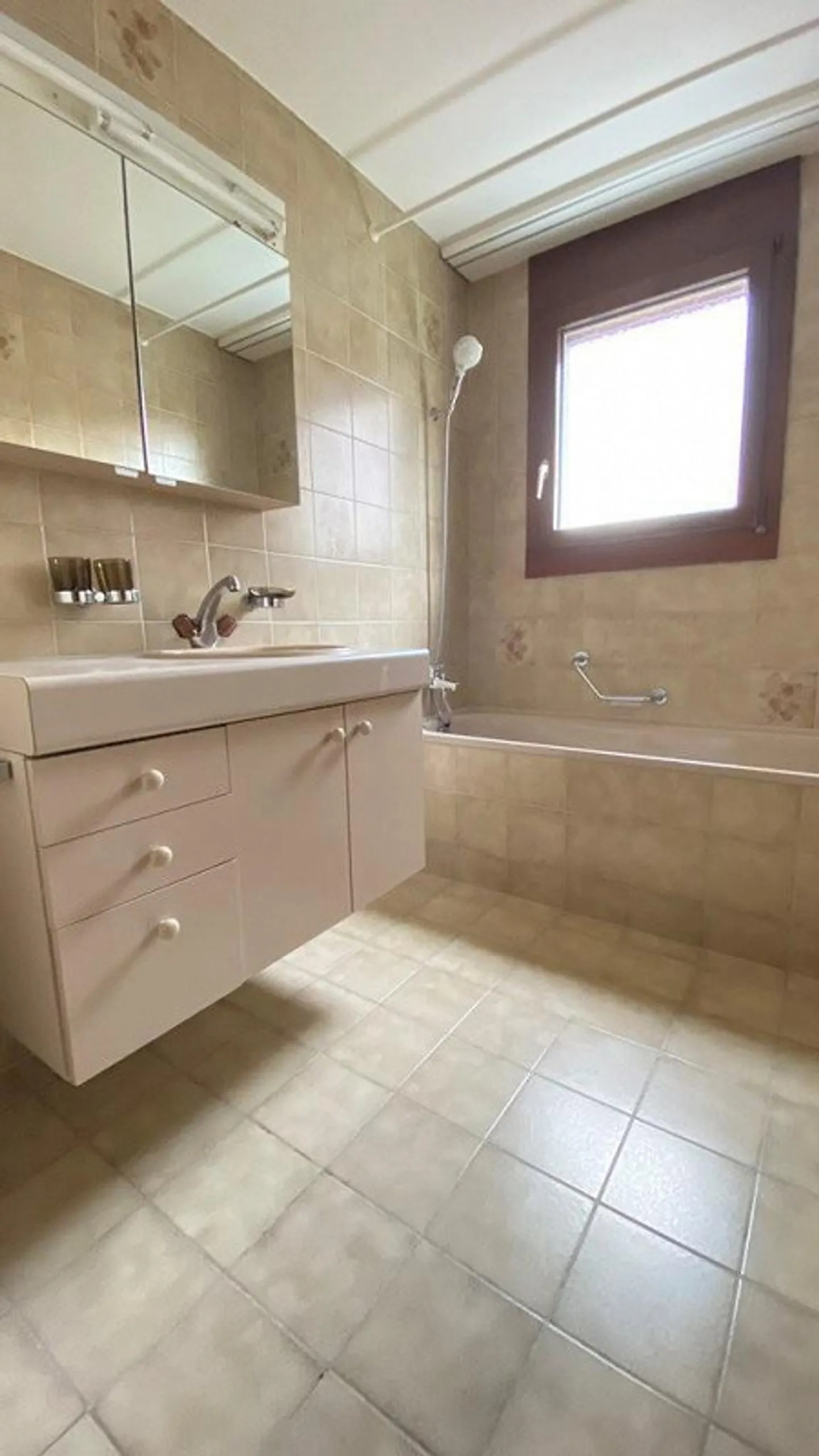 gemütliche Wohnung mit Blick auf die Berge - Foto 5 von 12