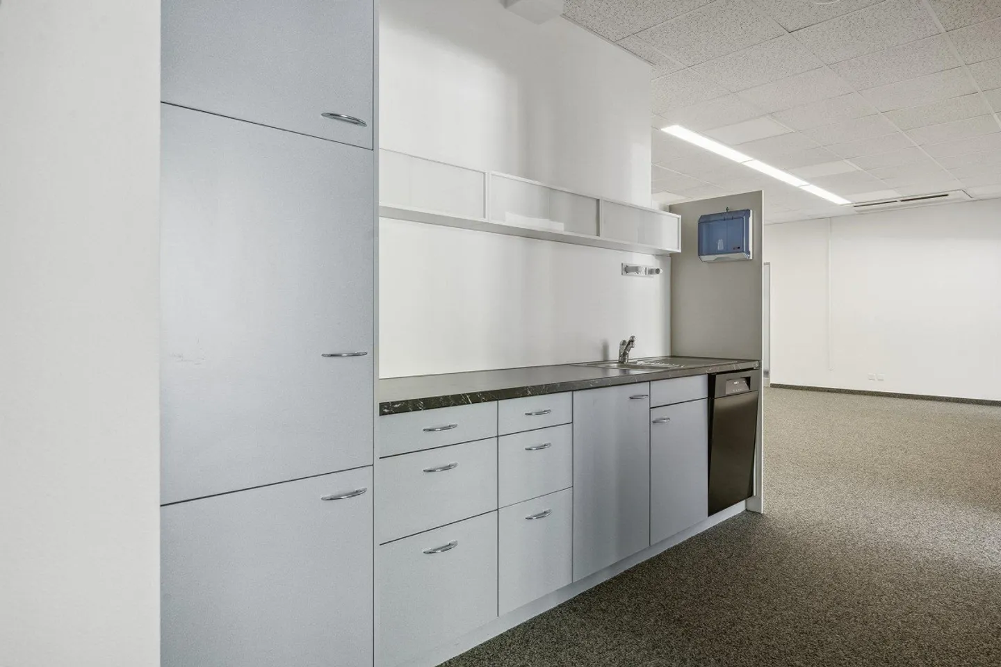 Preiswerte Bürofläche im Reppischtal - Foto 10 von 11